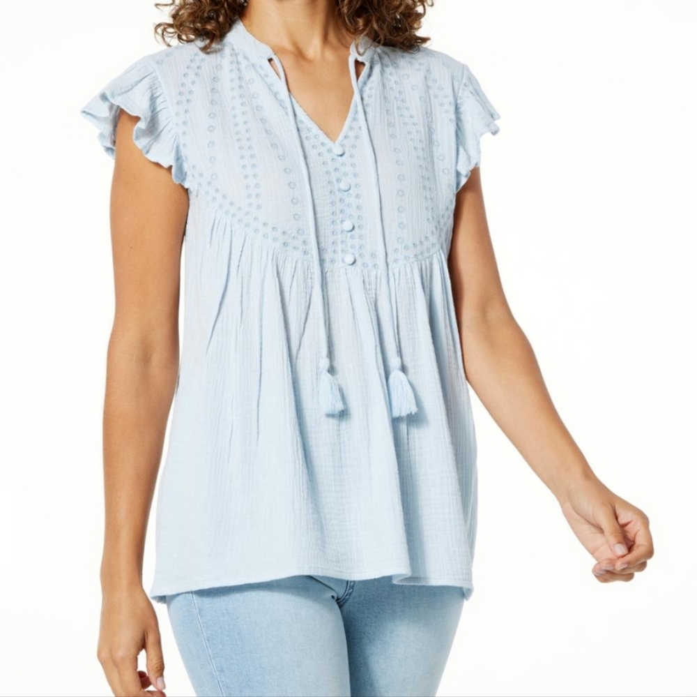 Eyelet Cap Sleeve Top
